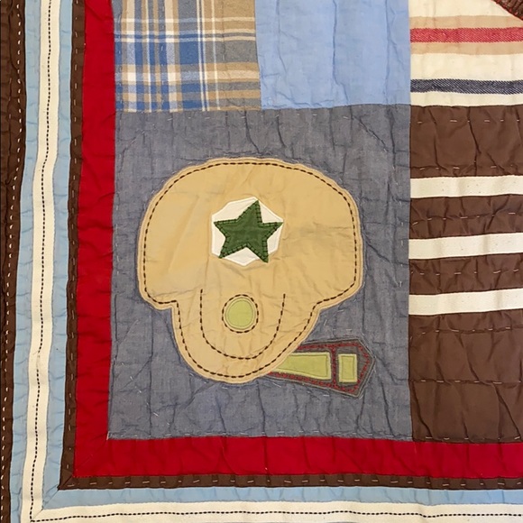 Pottery Barn Kids “JV Sports” nursery quilt - Picture 3 of 9